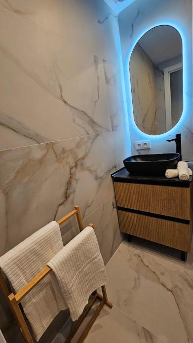 Ferienwohnung Boho Arenal Bol Con Parking Calp Exterior foto